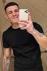 Emir Escort Masculino