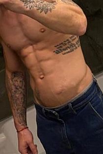 Emir Escort Masculino
