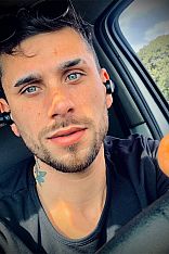 Francis Escort Masculino