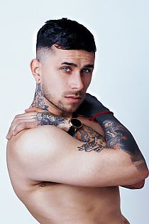 Francis Escort Masculino