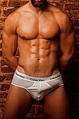 Tano Palermo Male Escort