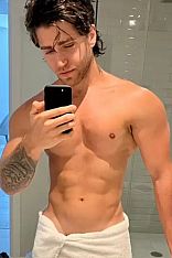 Seba Valentino Escort Masculino