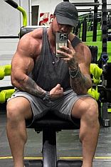 Luis Escort Masculino