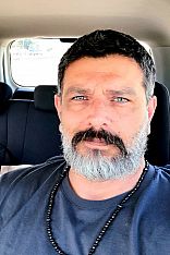 Photo #6 of Tomás y Estefan