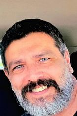 Photo #9 of Tomás y Estefan