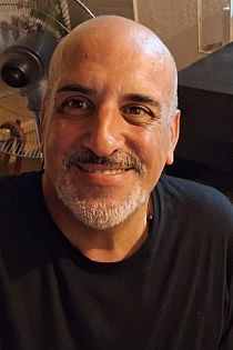 Tomás U. Masajista masculino