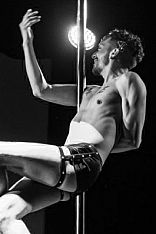 Dylan Latinboy Uy Male Escort