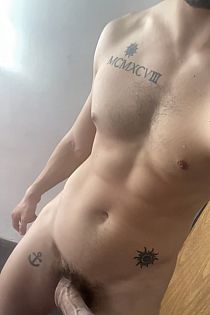 Santino Male Escort