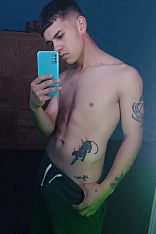 Alexis Escort Masculino