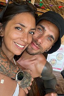 Mile y Fran Male Escort