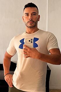Edü Male Masseur