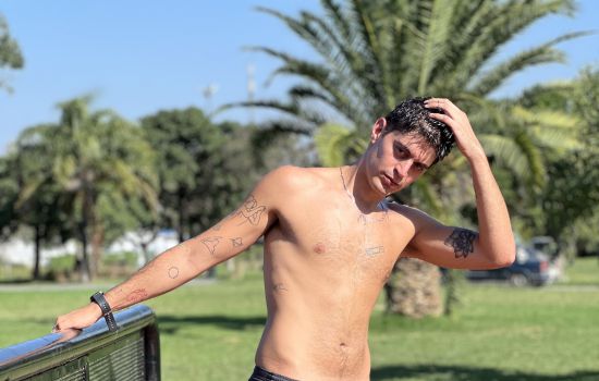 Ramiro Escort Masculino