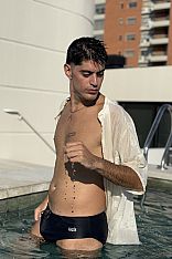 Ramiro Escort Masculino