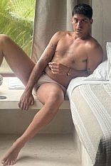 Photo #3 of Ramiro