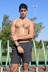 Ramiro Escort Masculino