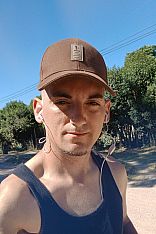 Mathias Uy Escort Masculino