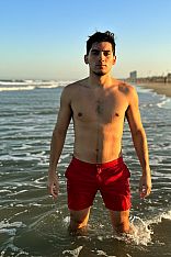 Mathias Uy Escort Masculino