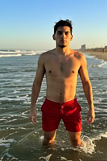Mathias Uy Escort Masculino