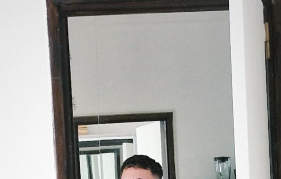 Kebsho Escort Masculino