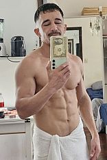Kebsho Male Masseur