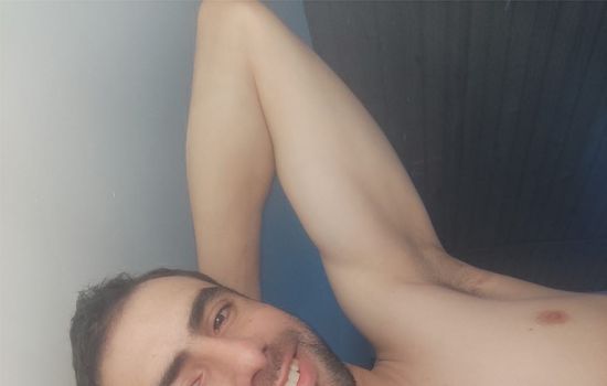 Alex Uy Male Escort