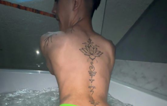 Noah Twink Male Escort
