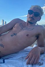 Tomás Escort Masculino