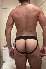 Vincenzo Male Escort