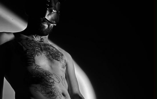 Braun Male Escort