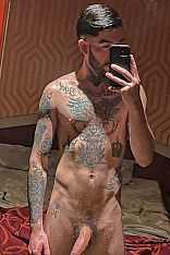 Steve Escort Masculino