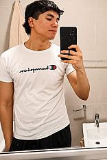 Aabir Masajista Acompañante masculino
