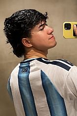 Aaren Escort Masculino