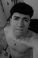 Alan Escort Masculino