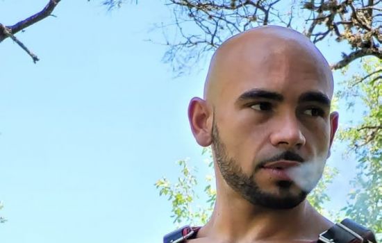 Cerdo Rosarino Male Escort