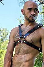 Cerdo Rosarino Male Escort