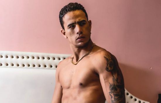 Hectorino Escort Masculino