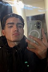 Benja Dot Escort Masculino