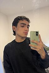 Photo #11 of Benja Dot