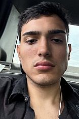 Benja Dot Male Escort