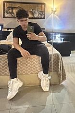 Foto #21 de Luciano X.