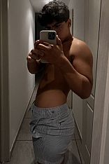 Agustin W. Acompañante masculino