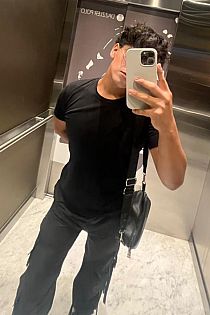 Agustin W. Escort Masculino