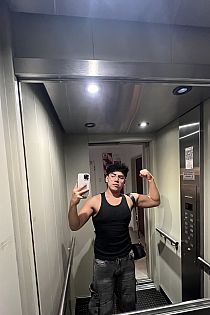 Agustin W. Male Escort