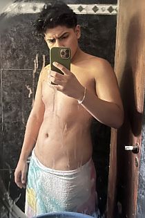 Luciano X. Male Escort