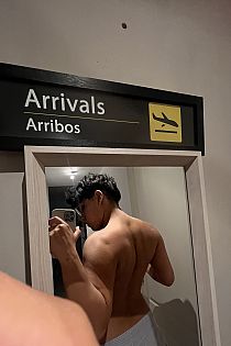 Agustin W. Escort Masculino