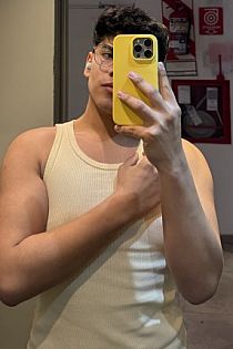 Agustin W. Escort Masculino