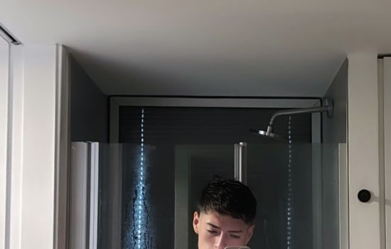 Taiel Male Escort