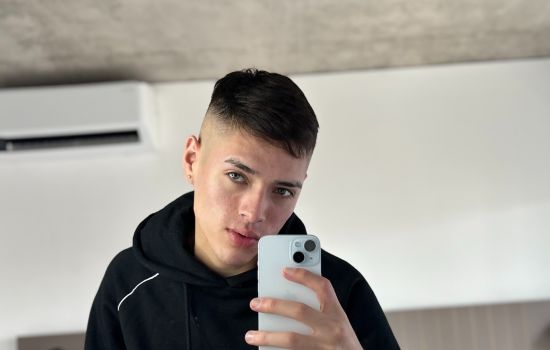 Taiel Escort Masculino