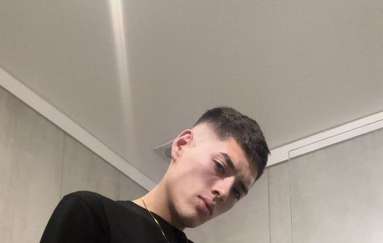 Taiel Escort Masculino