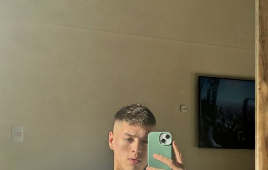 Taiel Escort Masculino